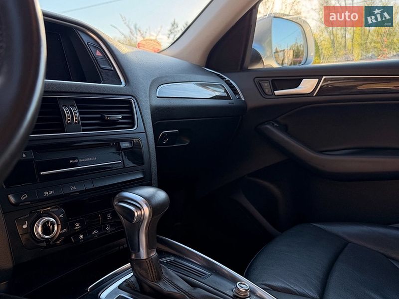 Внедорожник / Кроссовер Audi Q5 2013 в Тернополе