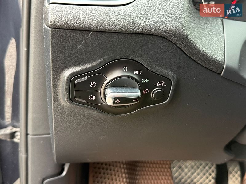 Внедорожник / Кроссовер Audi Q5 2011 в Стрые