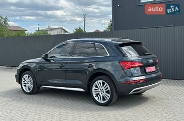 Внедорожник / Кроссовер Audi Q5 2018 в Ужгороде