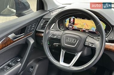 Внедорожник / Кроссовер Audi Q5 2018 в Ужгороде
