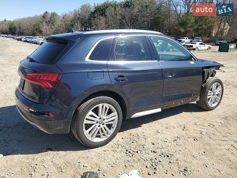 Позашляховик / Кросовер Audi Q5 2018 в Львові