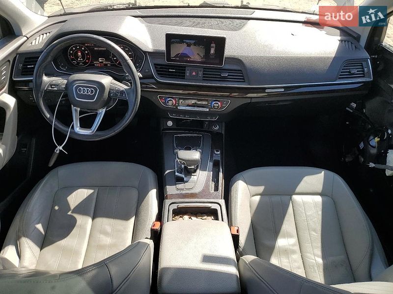 Позашляховик / Кросовер Audi Q5 2018 в Львові