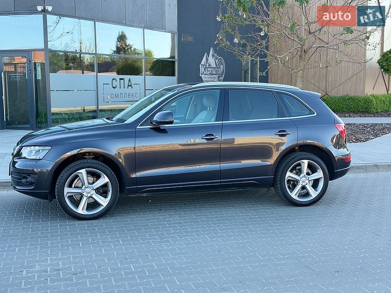 Внедорожник / Кроссовер Audi Q5 2012 в Мукачево