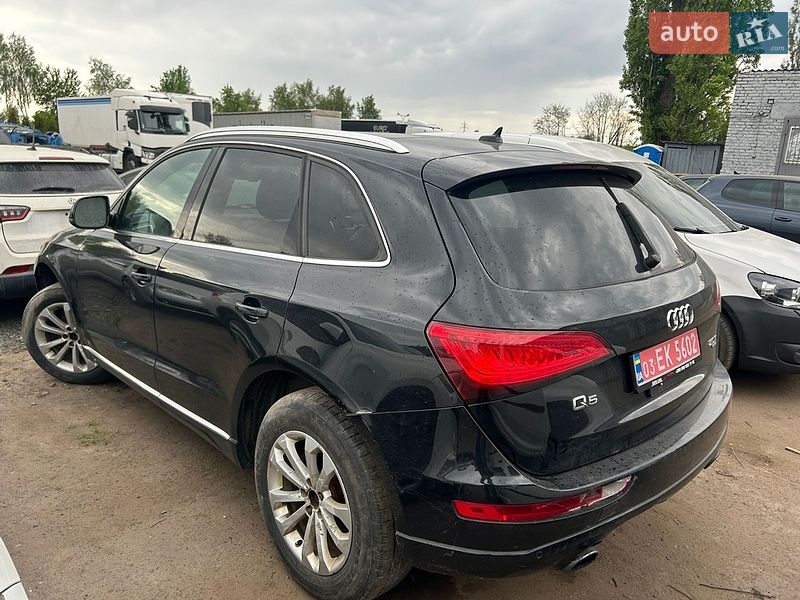 Внедорожник / Кроссовер Audi Q5 2013 в Луцке