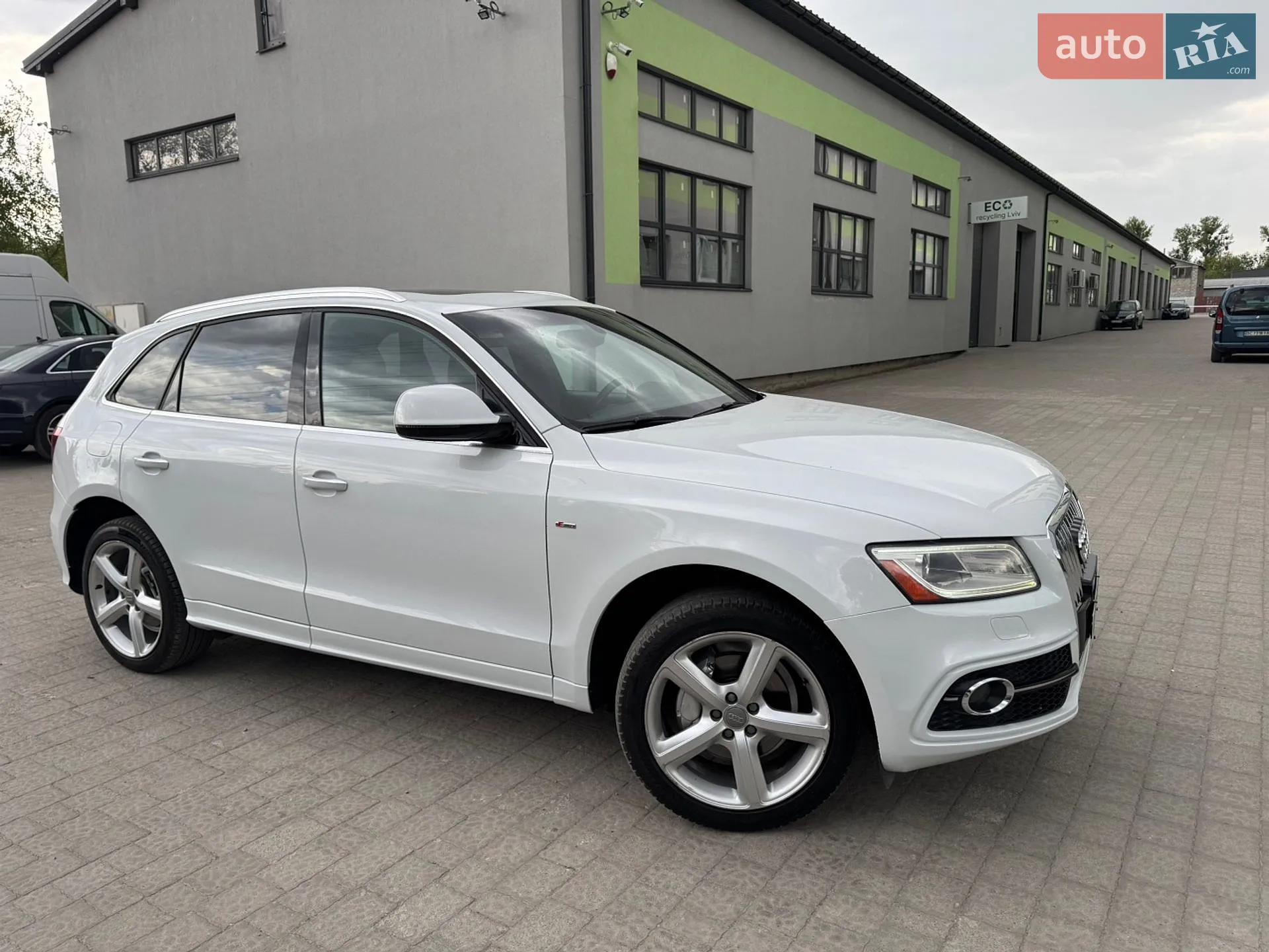 2017 Audi Q5 - мініатюра 2