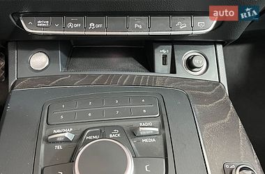 Внедорожник / Кроссовер Audi Q5 2018 в Львове