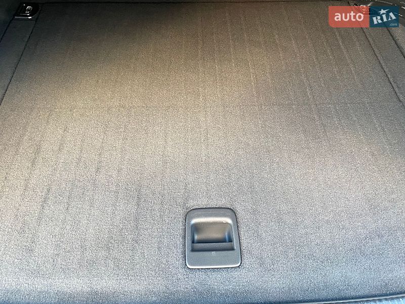 Позашляховик / Кросовер Audi Q5 2017 в Луцьку