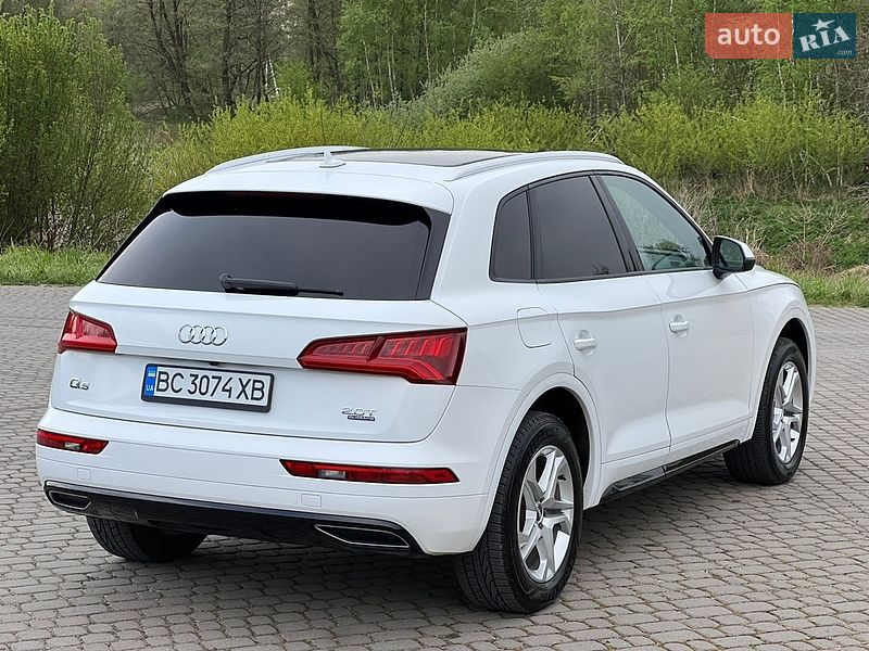 Внедорожник / Кроссовер Audi Q5 2017 в Львове