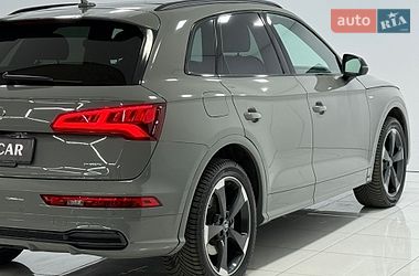 Внедорожник / Кроссовер Audi Q5 2019 в Одессе