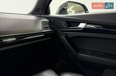 Внедорожник / Кроссовер Audi Q5 2019 в Одессе