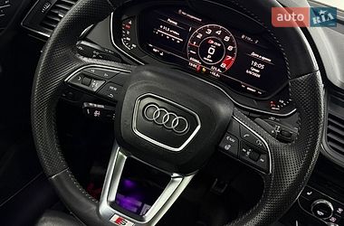Внедорожник / Кроссовер Audi Q5 2019 в Одессе