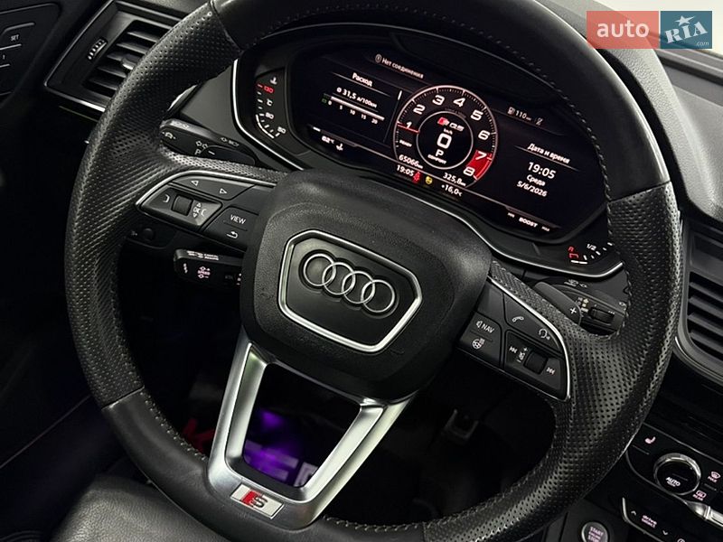 Внедорожник / Кроссовер Audi Q5 2019 в Одессе
