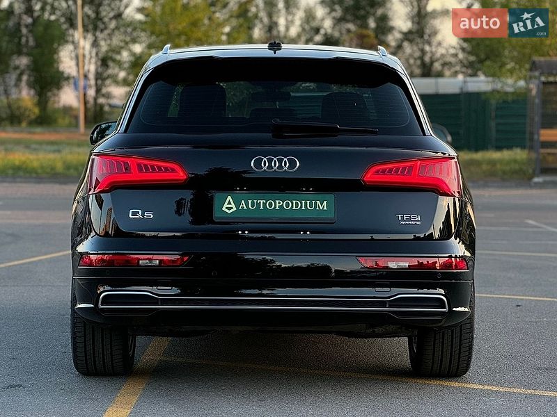 Внедорожник / Кроссовер Audi Q5 2017 в Киеве