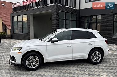 Внедорожник / Кроссовер Audi Q5 2018 в Ивано-Франковске