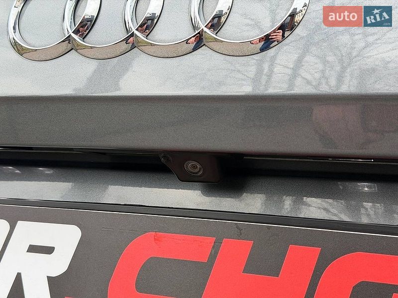 Внедорожник / Кроссовер Audi Q5 2017 в Стрые