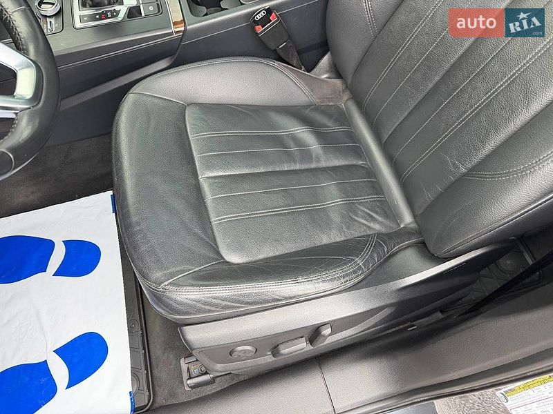 Внедорожник / Кроссовер Audi Q5 2017 в Стрые