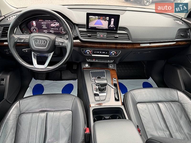 Внедорожник / Кроссовер Audi Q5 2017 в Стрые