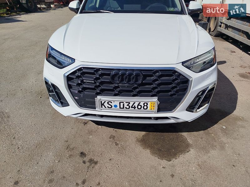 Внедорожник / Кроссовер Audi Q5 2023 в Запорожье