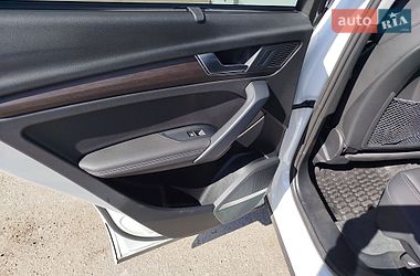 Внедорожник / Кроссовер Audi Q5 2023 в Запорожье