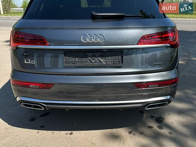 Внедорожник / Кроссовер Audi Q5 2024 в Харькове