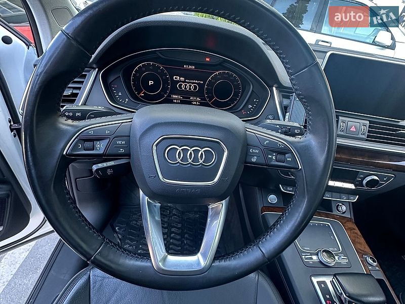 Внедорожник / Кроссовер Audi Q5 2017 в Буче