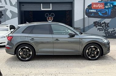 Внедорожник / Кроссовер Audi Q5 2019 в Житомире