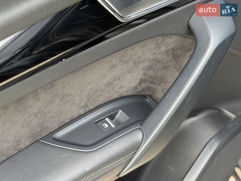 Внедорожник / Кроссовер Audi Q5 2019 в Житомире