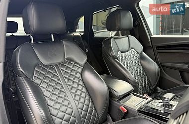 Внедорожник / Кроссовер Audi Q5 2019 в Житомире