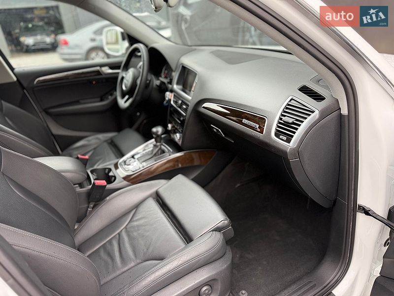 Внедорожник / Кроссовер Audi Q5 2014 в Львове