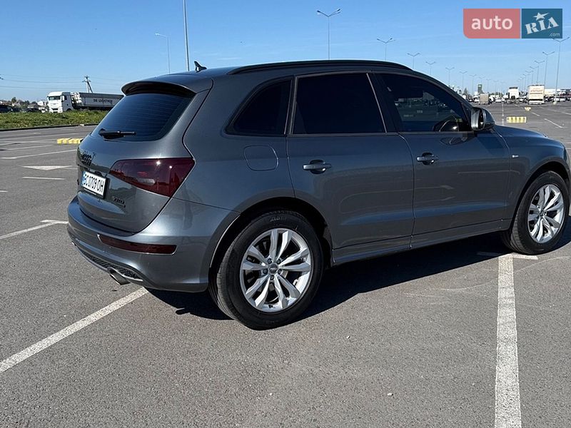 Внедорожник / Кроссовер Audi Q5 2012 в Тернополе