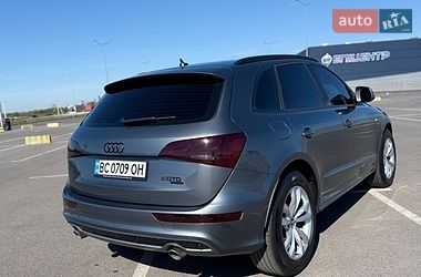 Внедорожник / Кроссовер Audi Q5 2012 в Тернополе