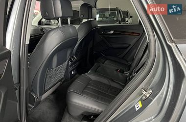 Внедорожник / Кроссовер Audi Q5 2017 в Полтаве