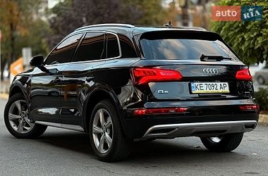 Внедорожник / Кроссовер Audi Q5 2020 в Львове