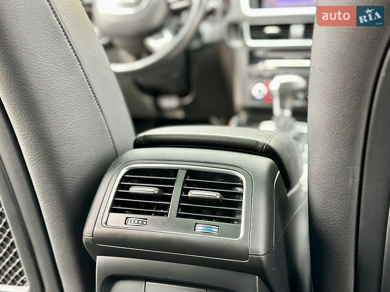Внедорожник / Кроссовер Audi Q5 2016 в Киеве