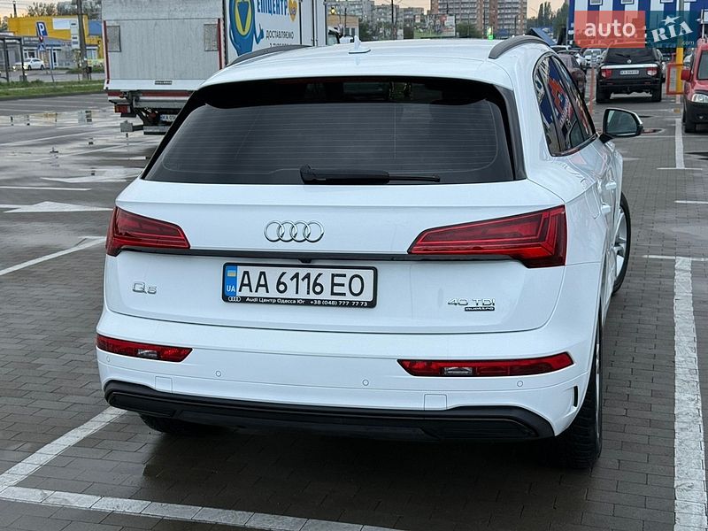 Внедорожник / Кроссовер Audi Q5 2023 в Киеве