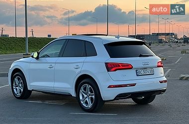 Внедорожник / Кроссовер Audi Q5 2017 в Львове
