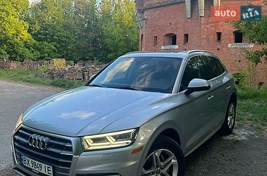 Внедорожник / Кроссовер Audi Q5 2018 в Львове