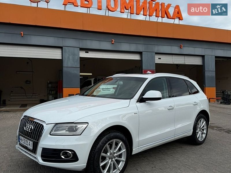 Внедорожник / Кроссовер Audi Q5 2016 в Одессе