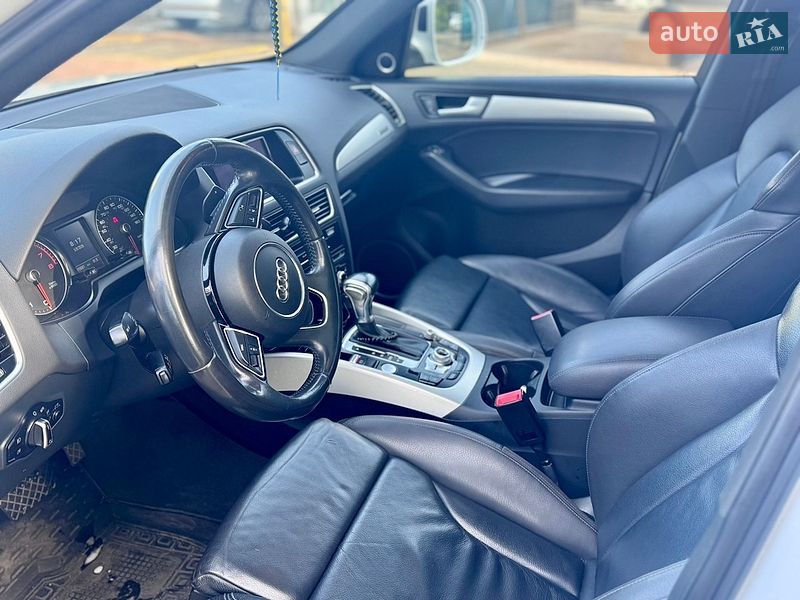 Внедорожник / Кроссовер Audi Q5 2014 в Киеве