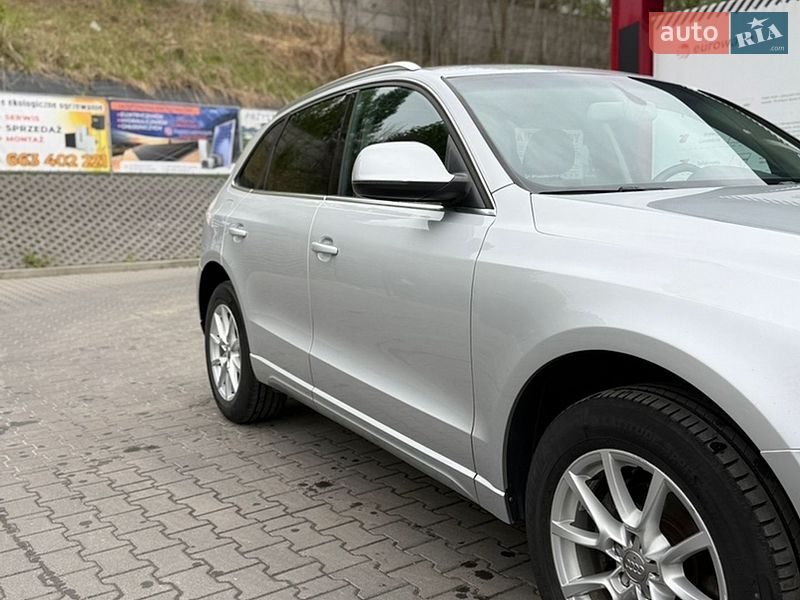 Внедорожник / Кроссовер Audi Q5 2012 в Хмельницком