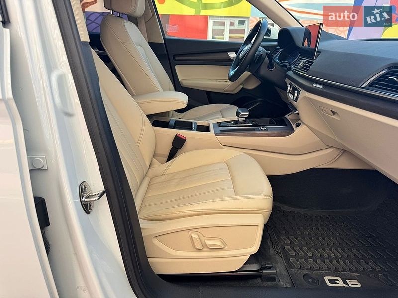 Внедорожник / Кроссовер Audi Q5 2021 в Киеве фото 11 Внедорожник / Кроссовер Audi Q5 2021 в Киеве