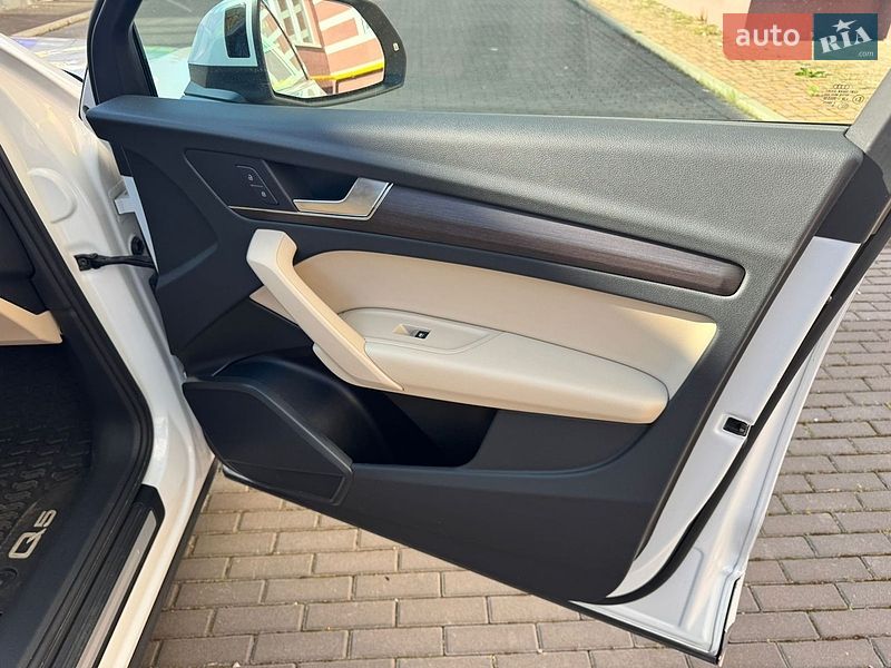 Внедорожник / Кроссовер Audi Q5 2021 в Киеве фото 12 Внедорожник / Кроссовер Audi Q5 2021 в Киеве