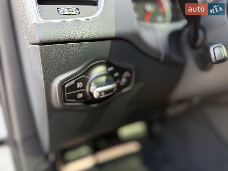 Внедорожник / Кроссовер Audi Q5 2015 в Львове