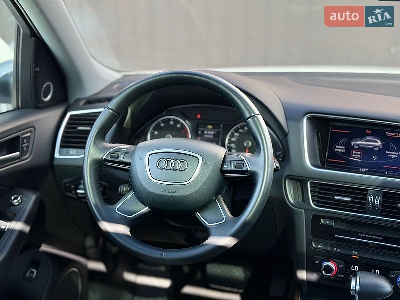 Внедорожник / Кроссовер Audi Q5 2015 в Львове
