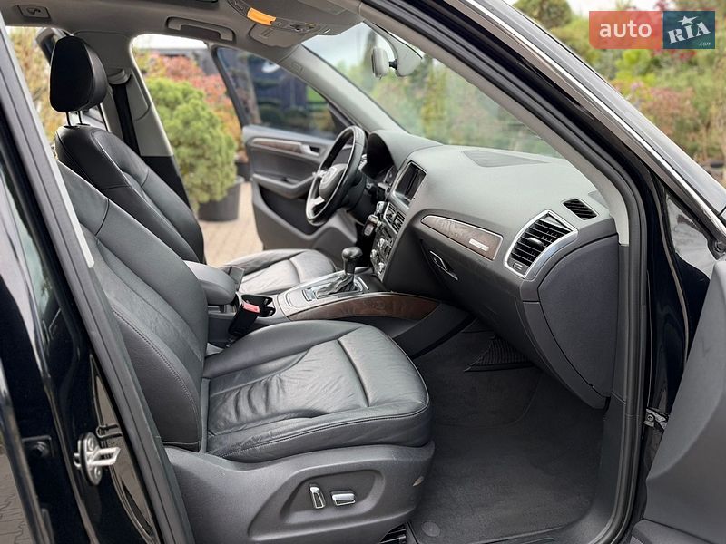 Позашляховик / Кросовер Audi Q5 2014 в Луцьку