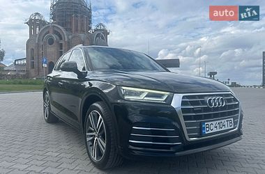 Внедорожник / Кроссовер Audi Q5 2017 в Львове