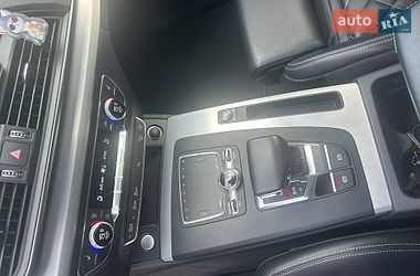 Внедорожник / Кроссовер Audi Q5 2017 в Львове
