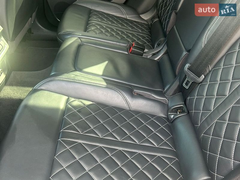 Внедорожник / Кроссовер Audi Q5 2017 в Львове