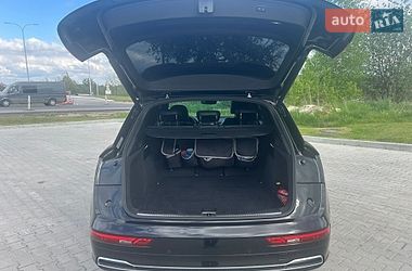 Внедорожник / Кроссовер Audi Q5 2017 в Львове