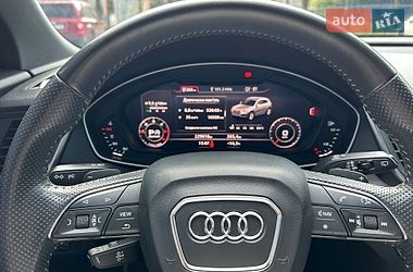 Внедорожник / Кроссовер Audi Q5 2017 в Львове